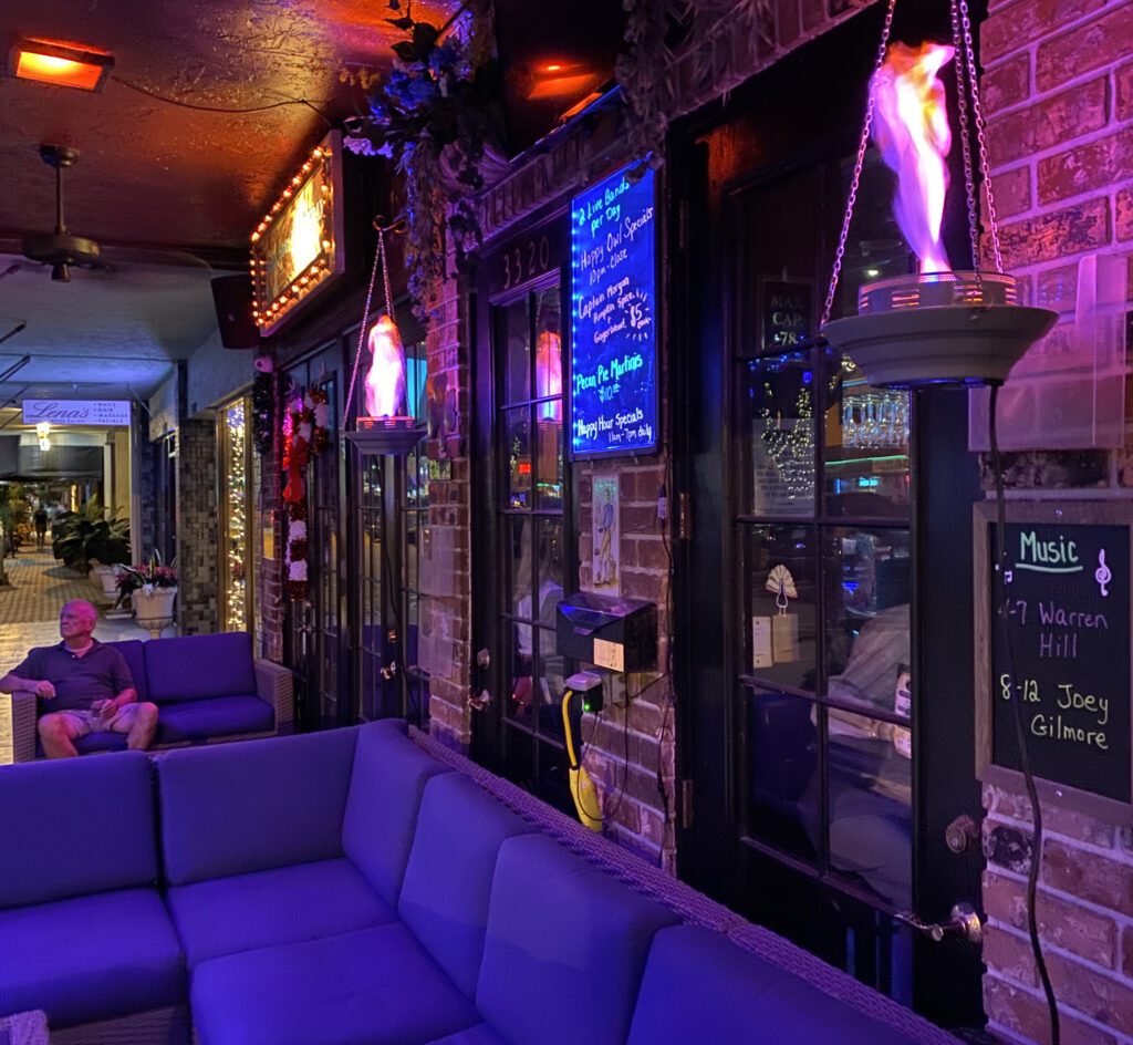 Bar photo 2